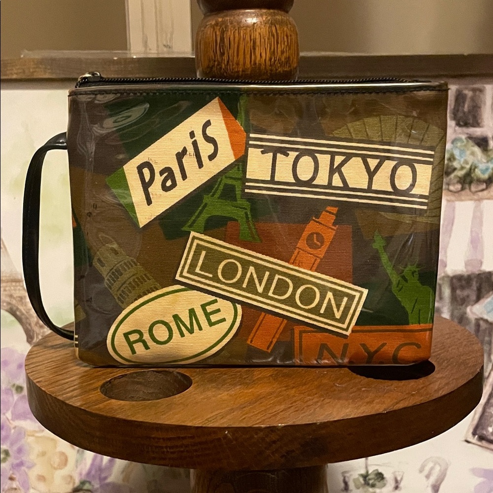 Travel Themed Wristlet